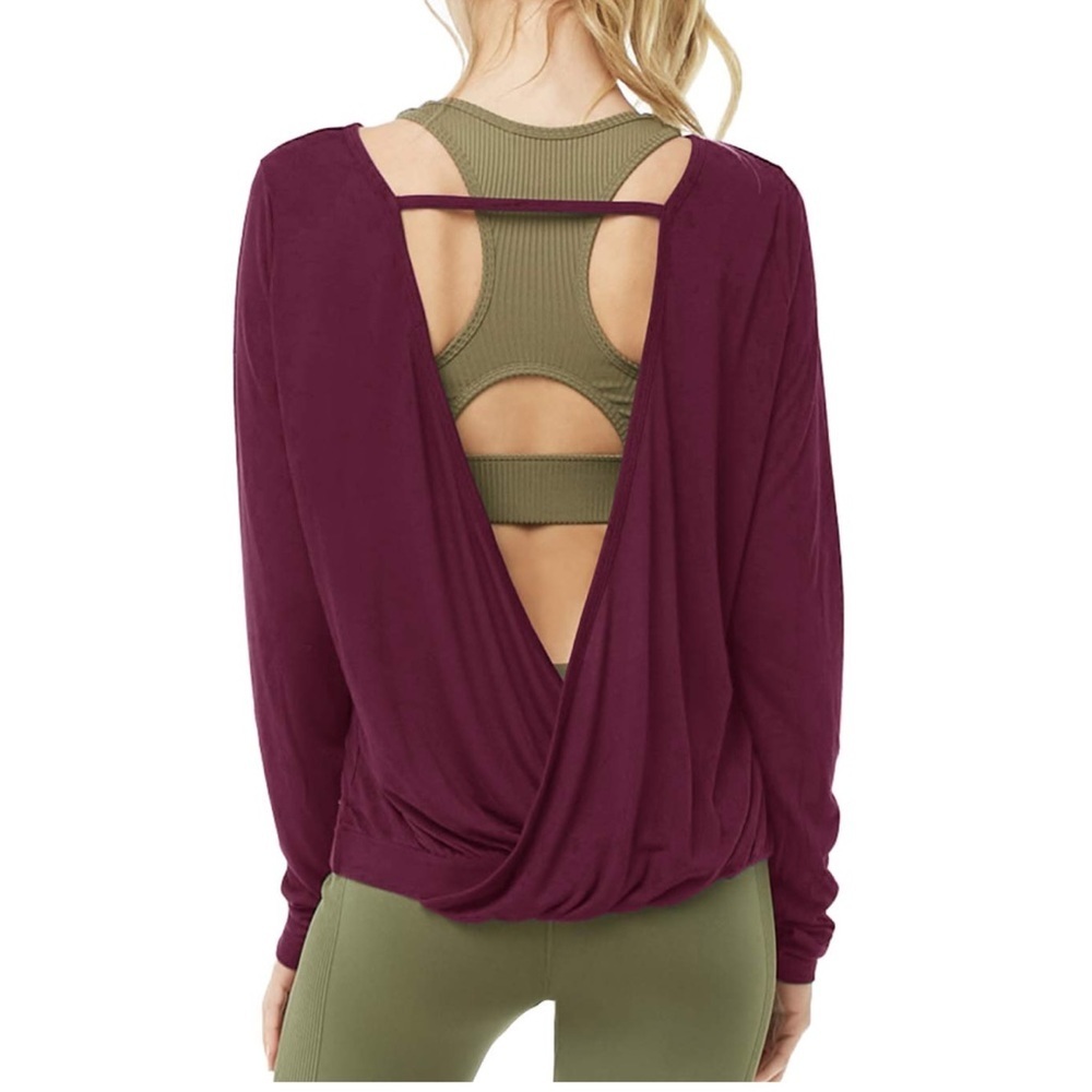 Forever21 Cut Out Open Back LongSleeve Burgundy Workout Top T-shirt Activewear S
